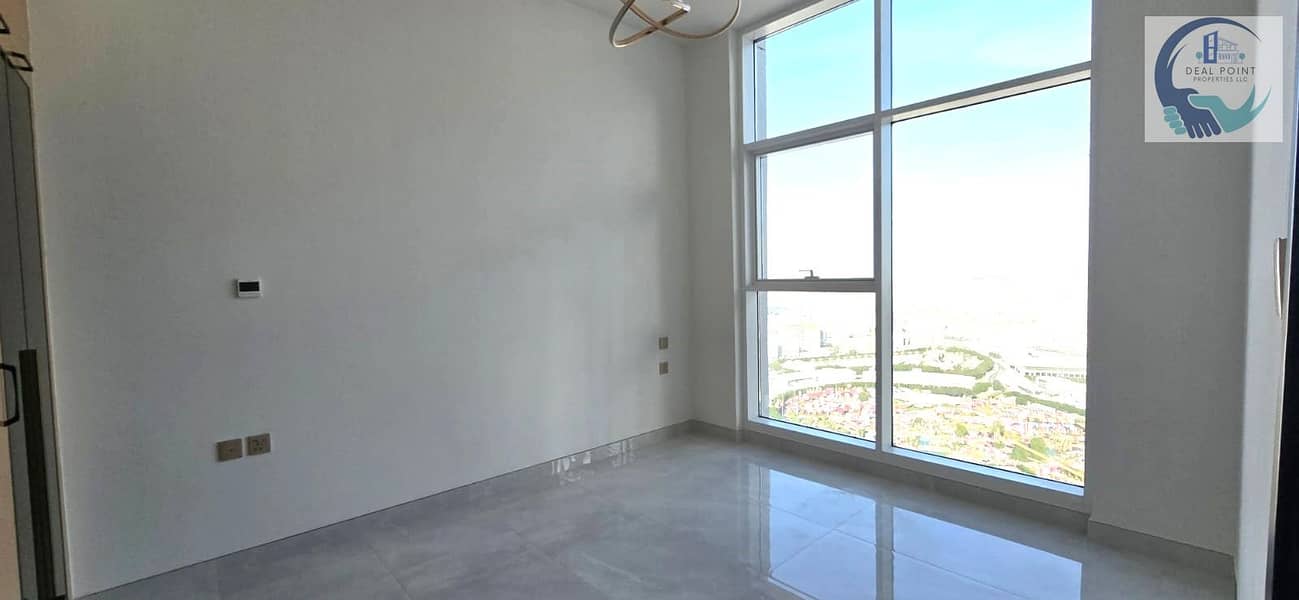 Close to Dubai Hills Mall & Schools || 5 Mins from Dubai Science Park || Gym, Pool, Jacuzzi, Spa & Table Tennis || Onsite Retail & Cafe - Image 14