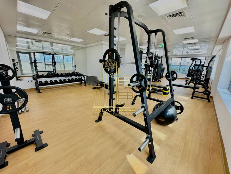 Luxury 1BHK | Huge Balcony | Pets Allowed | Gym & Pool - Image 10