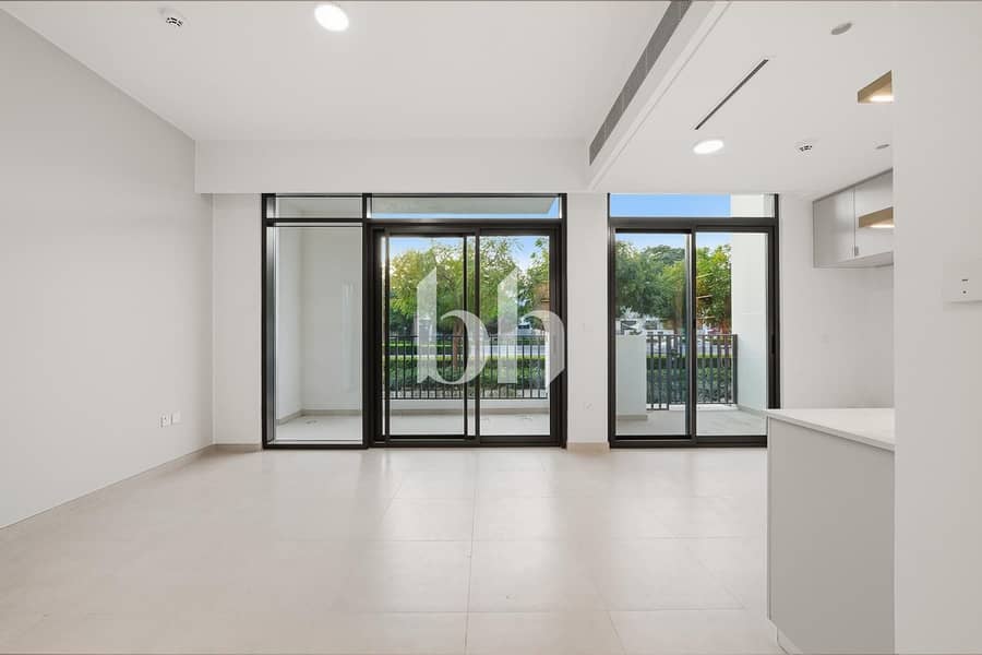 Single Row | Well Maintained | Flexible Cheques