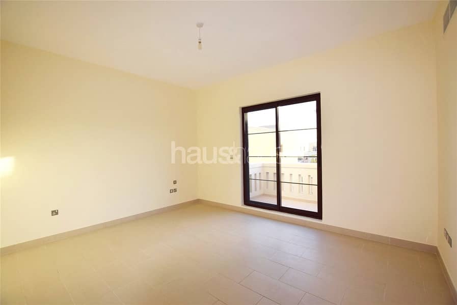 4 bed + Maids | Spacious | Available January