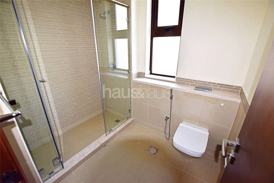 4 bed + Maids | Spacious | Available January - Image 12