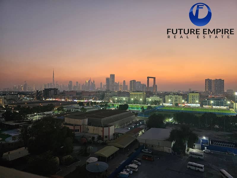 Luxurious 3BHK | Kids Play Area | Nearby Metro