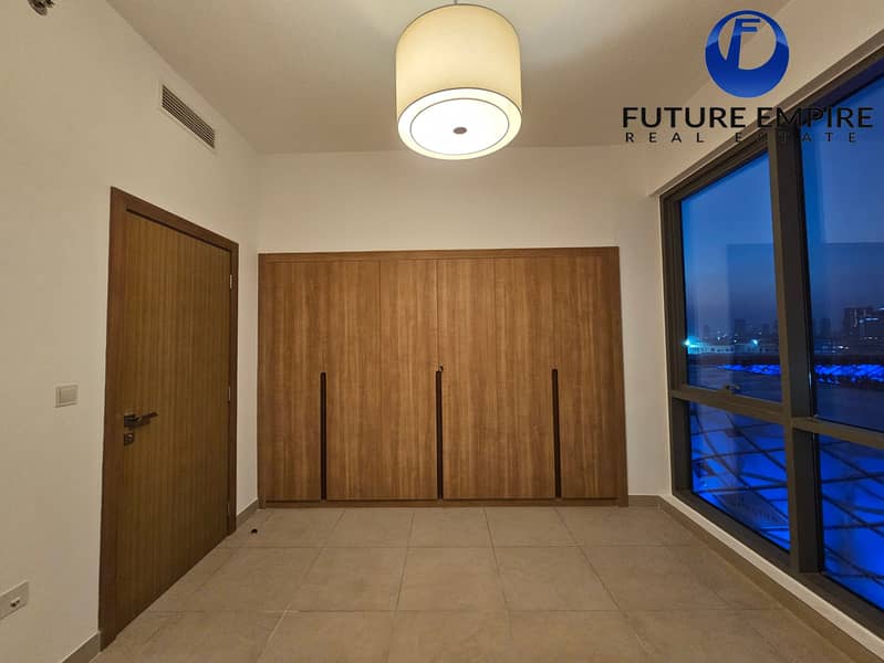 Luxurious 3BHK | Kids Play Area | Nearby Metro - Image 9