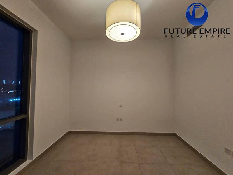 Luxurious 3BHK | Kids Play Area | Nearby Metro - Image 11