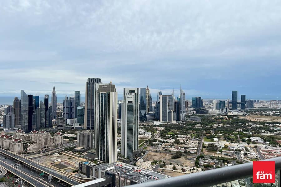 Burj Khalifa View | Handover Q4 2024 | High Floor - Image 8