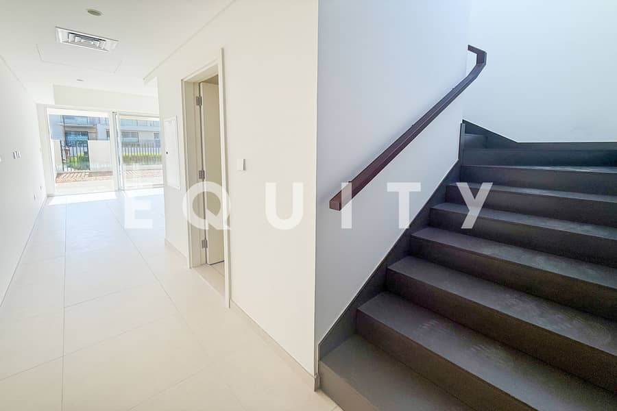 Premium Location | Single Row | Area Specialist