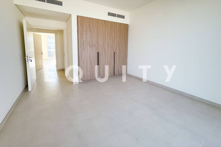 Premium Location | Single Row | Area Specialist - Image 10