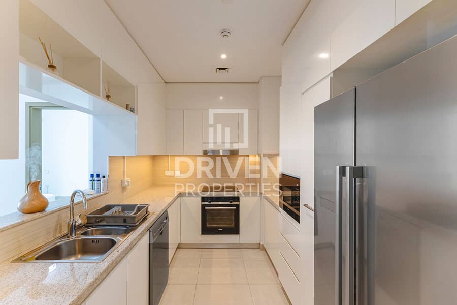 Apt plus Storage | Vacant Unit | High Floor