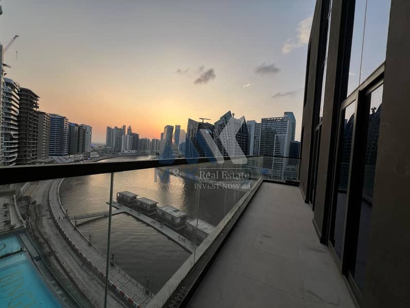 Serene Canal Views / Exquisite Furnished / Ready - Image 9