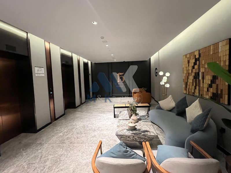 Serene Canal Views / Exquisite Furnished / Ready - Image 10