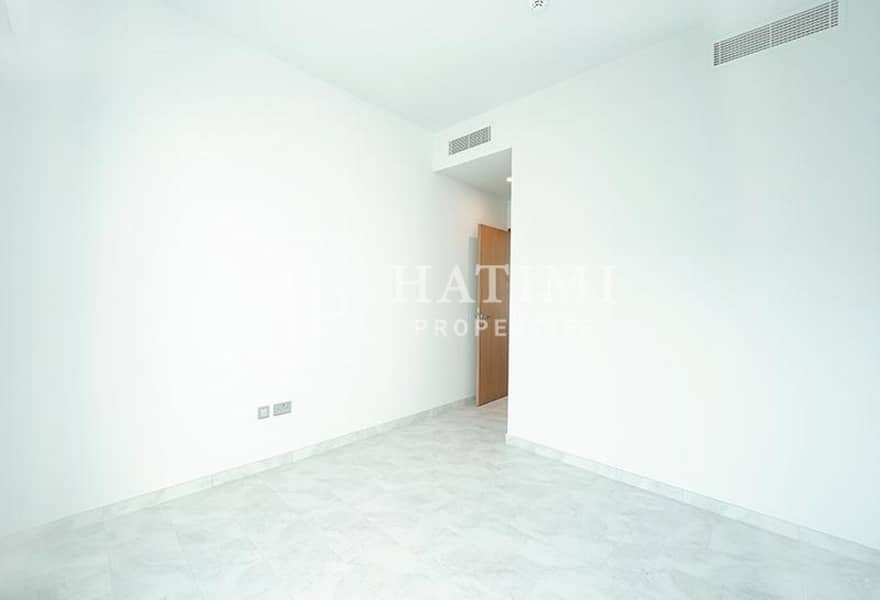VACANT 1ST FEBRUARY| SINGLE ROW| GATED COMMUNITY - Image 8