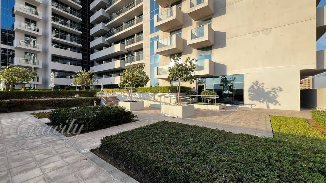 Bright & Spacious Studio | Prime Location | Luxury Amenities – Azizi Aura - Image 8