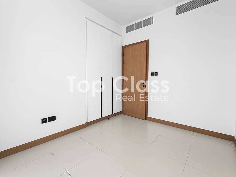 Modern Finishes | High Floor | Appliances Included