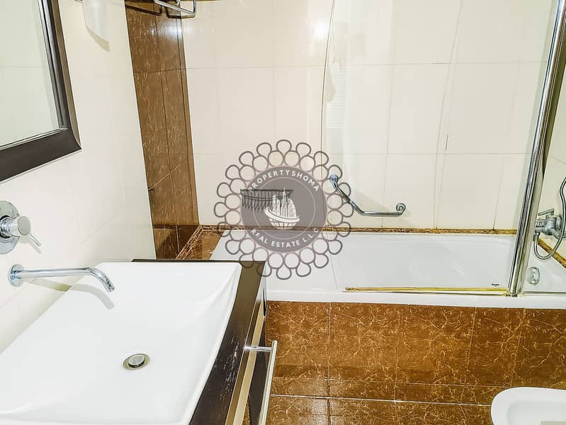 LAKE VIEWS | PREMIUM BUILDING | HIGH FLOOR - Image 17