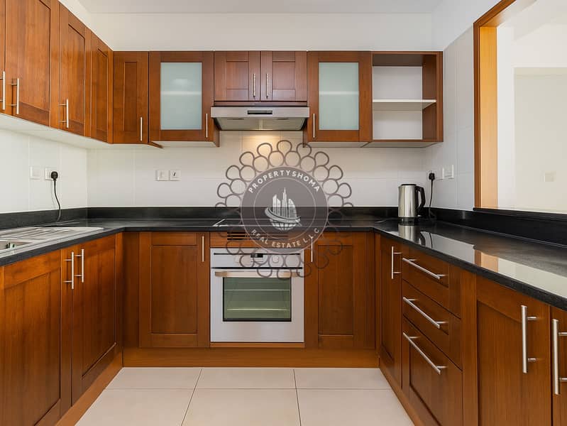 LAKE VIEWS | PREMIUM BUILDING | HIGH FLOOR - Image 26