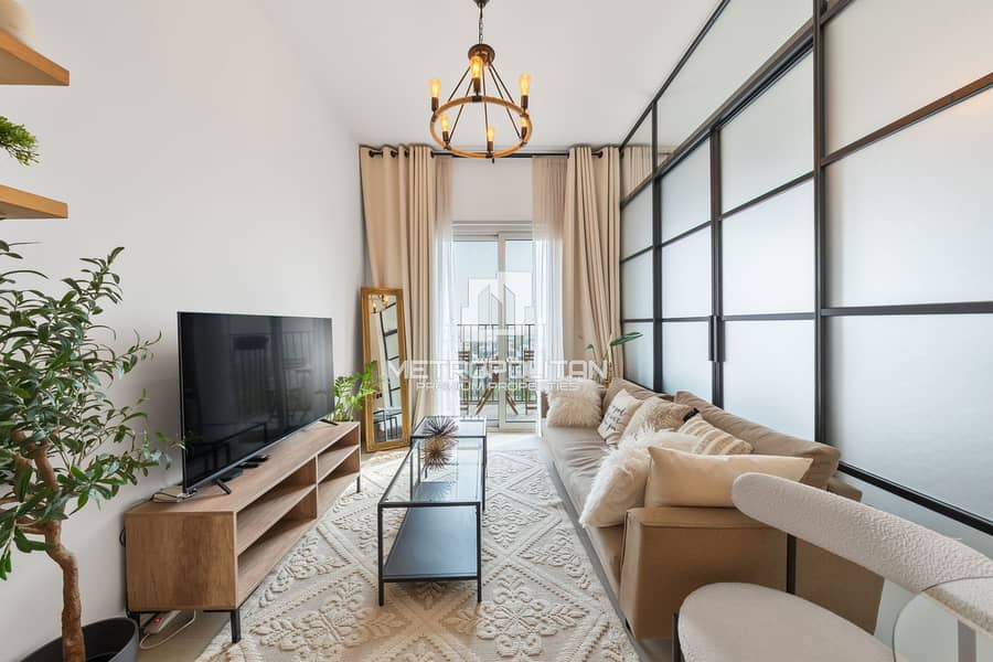 Modern Furnished | Prime Location | Ready