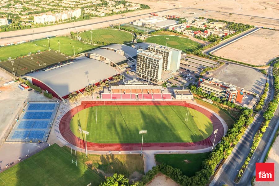 Spacious Layout l Vacant l Investment Opportunity - Image 6