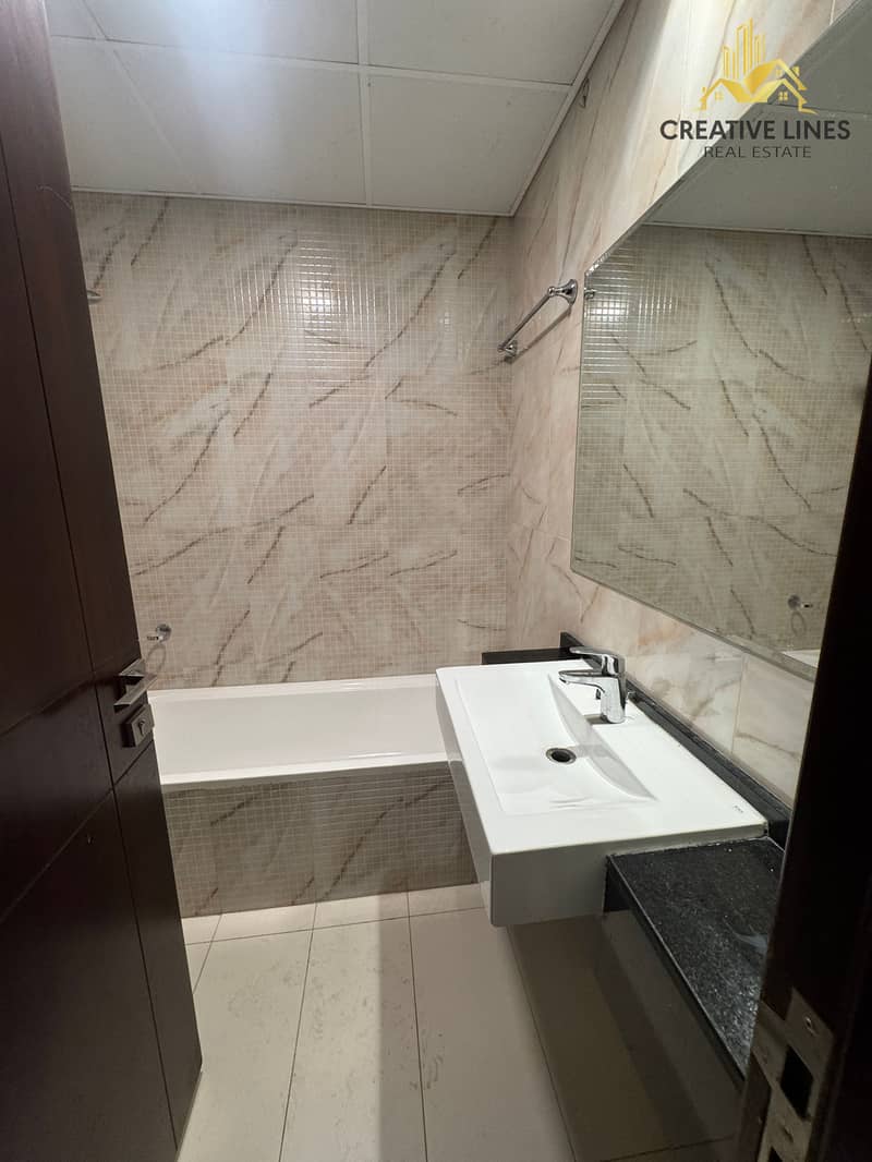 2 BEDROOM// CLOSE KITCHEN // WITH BALCONY// READY TO MOVE - Image 12