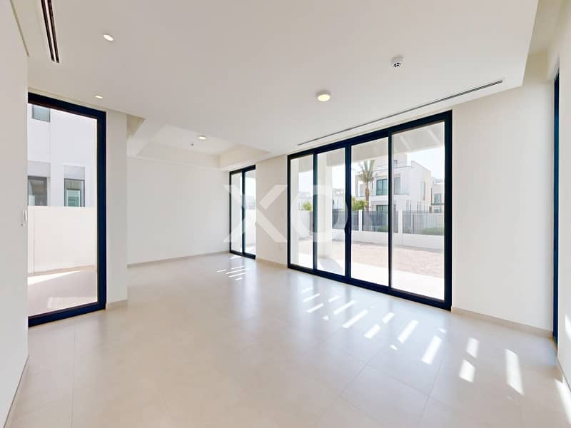 Brand new | Green belt | View today