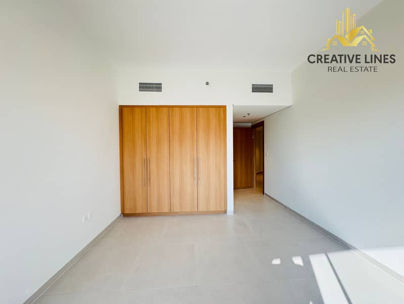 3 B/R // WITH MAID ROOM // CLOSE KITCHEN // READY TO MOVE - Image 6