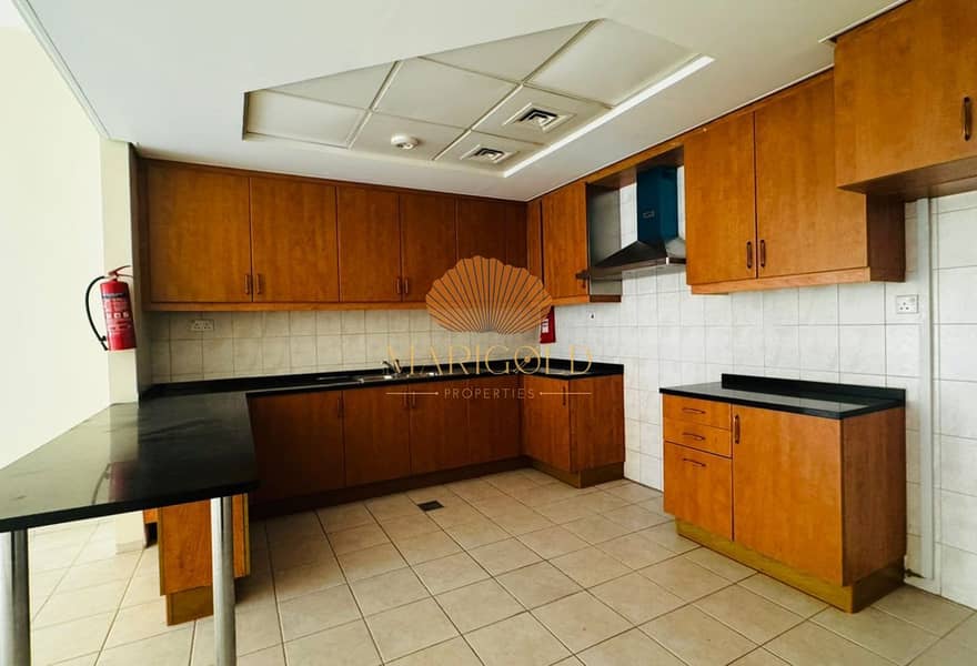 BIG LAYOUT | AFFORDABLE | BRIHT AND SPACIOUS