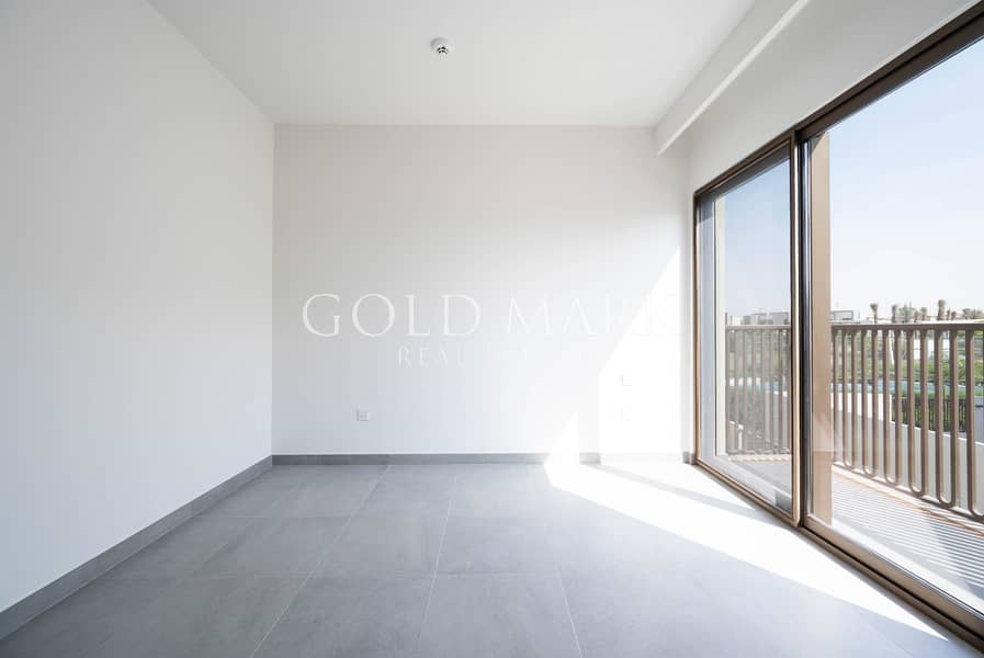 Corner Unit | Big Plot | Brand New | 4BR - Image 10