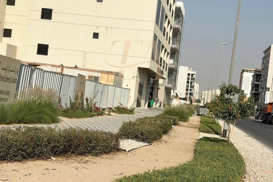 CORNER PLOT | PERMITS APPROVED | INSTANT EQUITY - Image 10