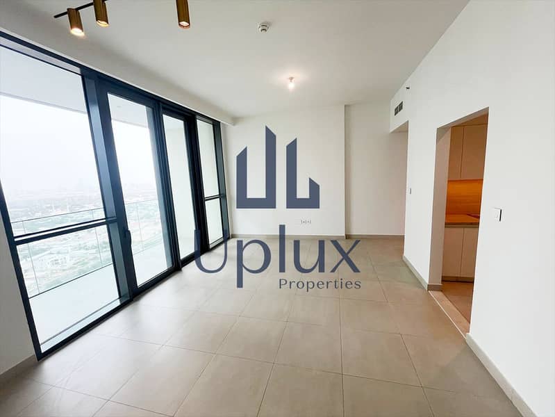 Burj Khalifa View | Unfurnished | Best Location - Image 10