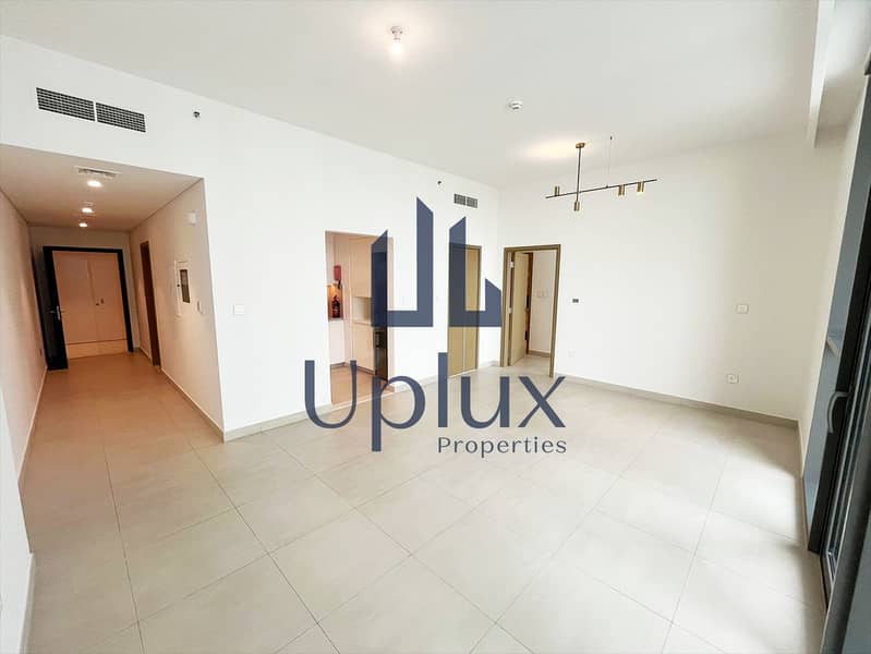 Burj Khalifa View | Unfurnished | Best Location - Image 13