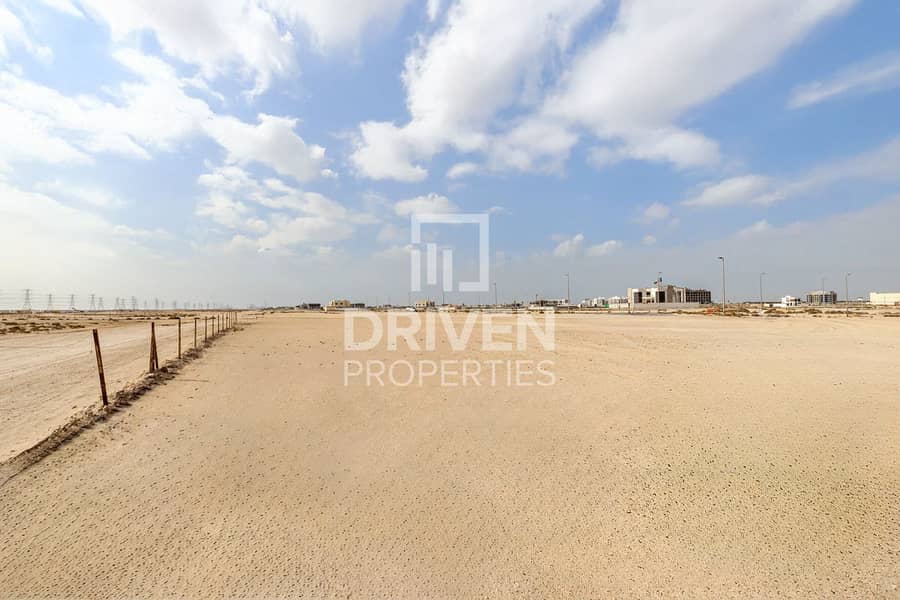 Exclusive | Prime Location | Large Plot Size - Image 8