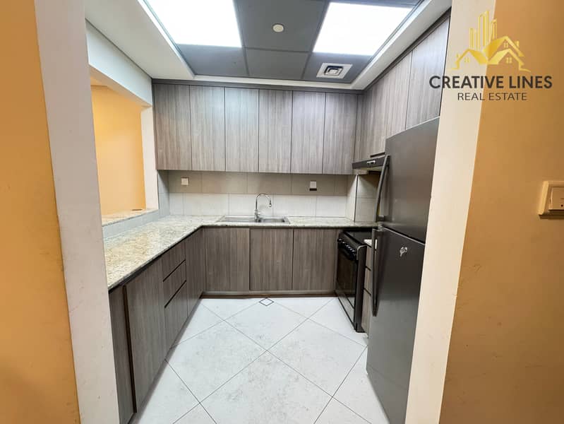CHILLER FREE // LUXURY 1 BEDROOM// ALL amenities// READY TO MOVE - Image 6