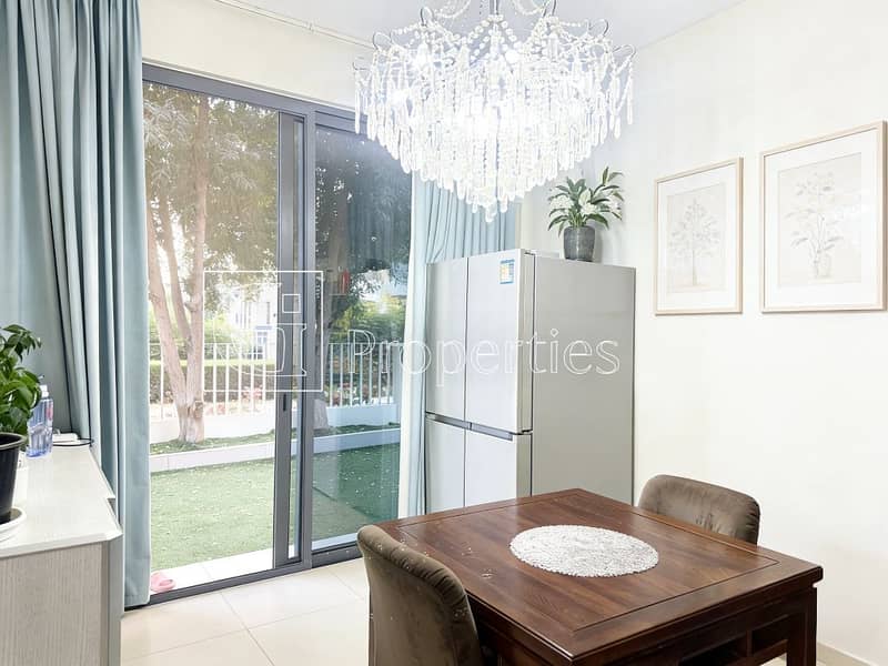 5BR + Maid | Upgraded and Landscaped | Vacant