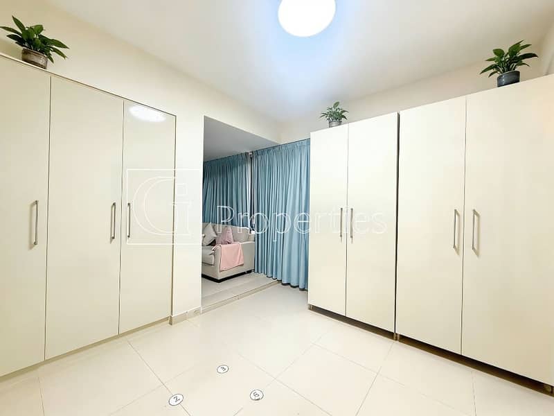 5BR + Maid | Upgraded and Landscaped | Vacant - Image 7