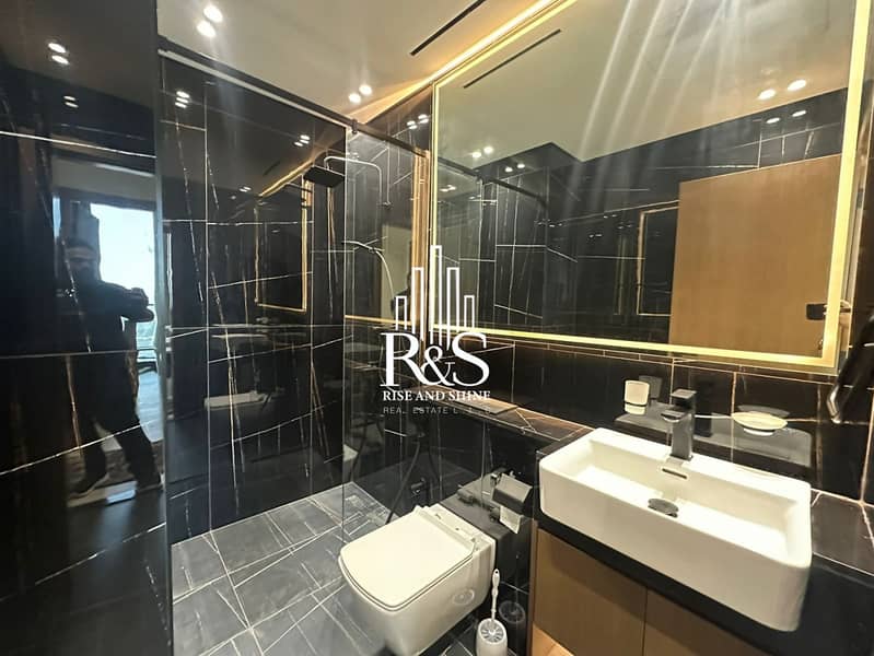 2Br+Provate Pool | Marina View | Fully Furnished - Image 8