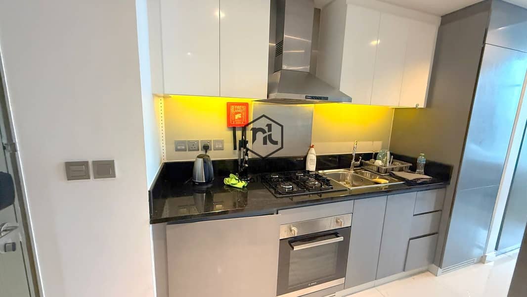 FULL CANAL VIEW | FURNISHED STUDIO | HIGH FLOOR | READY TO MOVE - Image 11