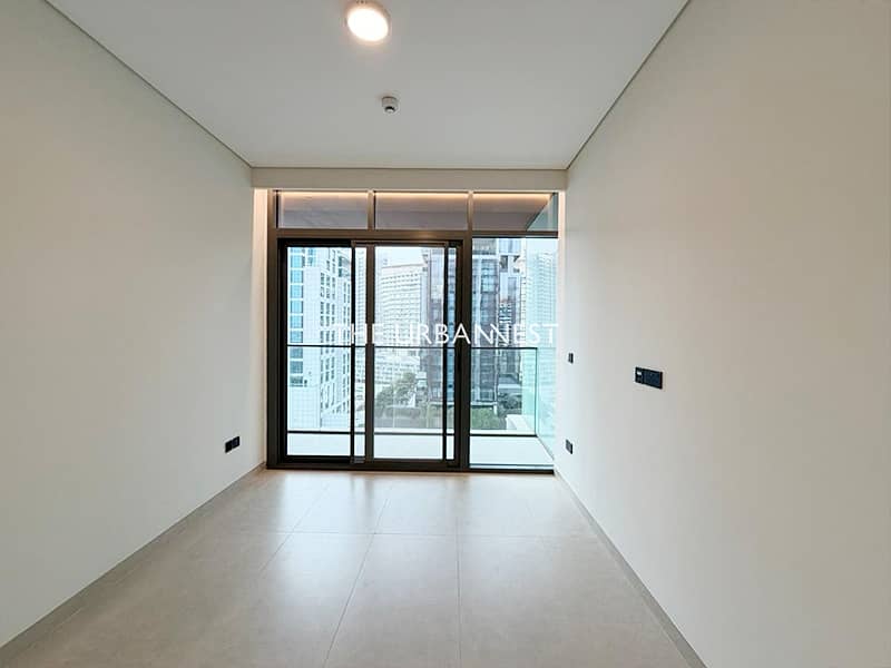 Partial BurjView |Mid Floor |West Five by Marriott - Image 6