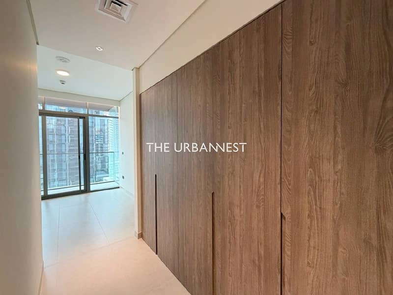 Partial BurjView |Mid Floor |West Five by Marriott - Image 8