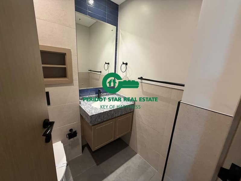 Spacious 4BR Townhouse | Prime Location | Move-In Ready - Image 15