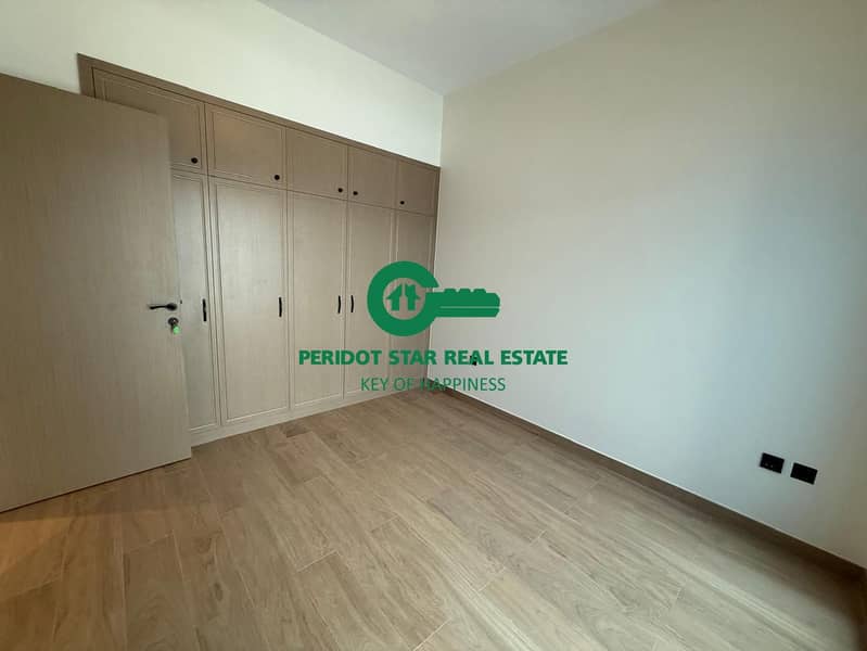 Spacious 4BR Townhouse | Prime Location | Move-In Ready - Image 20