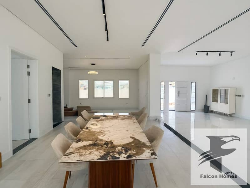 Well-Maintained Spacious 7BR Villa | Service Block