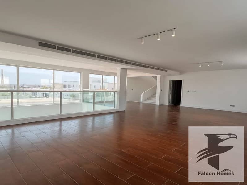 Well-Maintained Spacious 7BR Villa | Service Block - Image 13