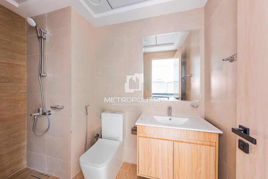 Brand New | Fully Furnished | Near Metro - Image 7