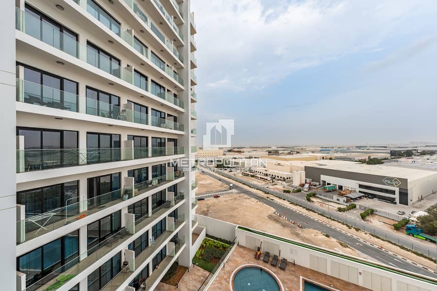 Brand New | Fully Furnished | Near Metro - Image 9