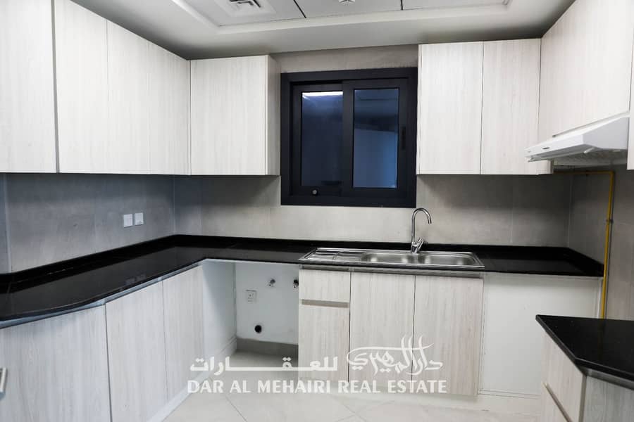 Bright & Spacious 2BR | Al Jaddaf | Ideal Family Home - Image 16