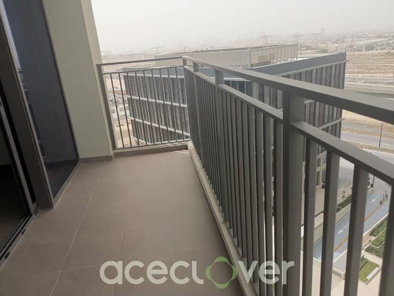 2 BHK / Full Pool and Community View