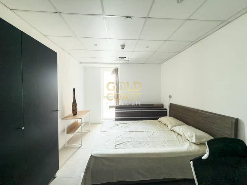 Upgraded Apartment + Maid | Vacant | Full Burj Al Arab, Sea and Canal View | Furnished | Churchill Residence, Business Bay