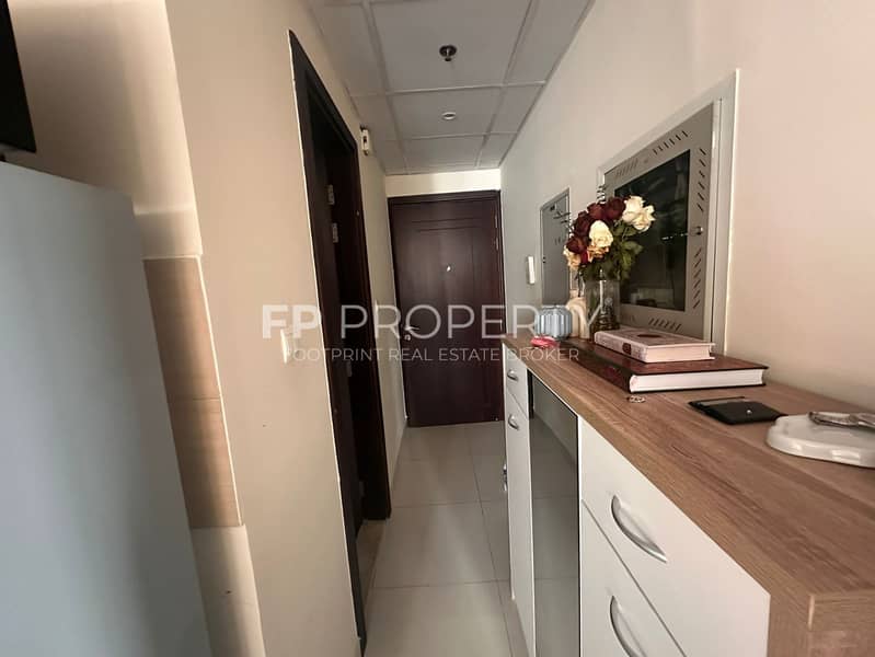 Golf View | Higher Floor | Rented - Image 10
