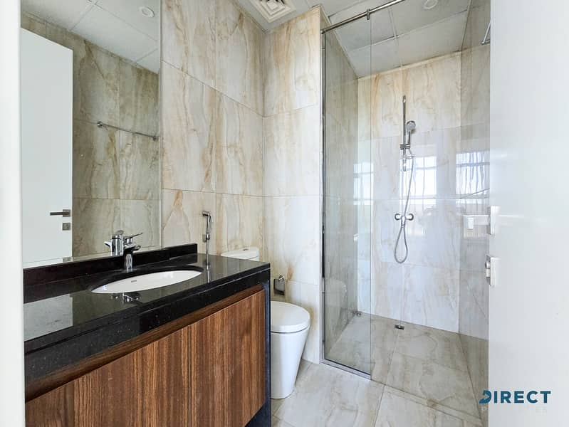 Spacious Unit | Storage Room | Premium Building - Image 11