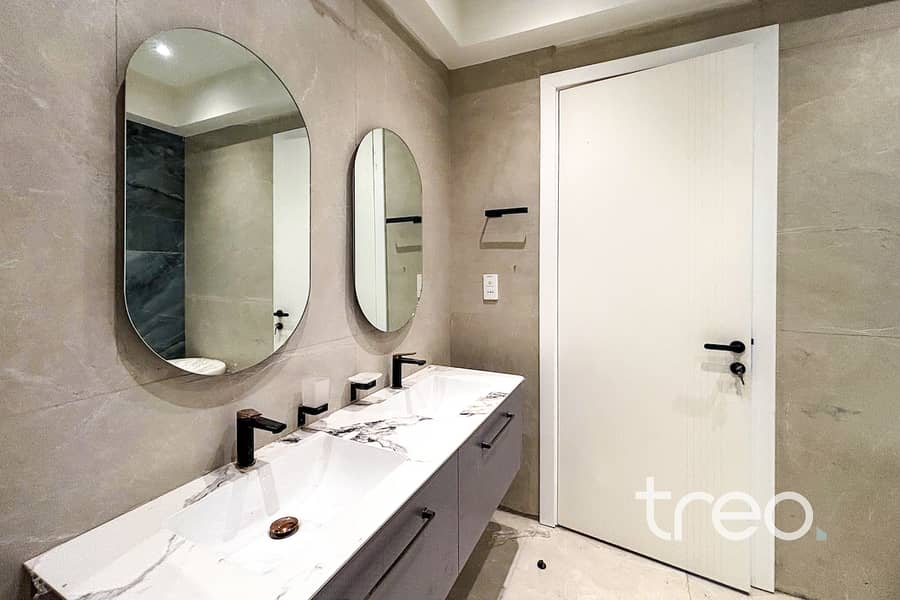 Premium Location | D6 | Brand New | Vacant - Image 15