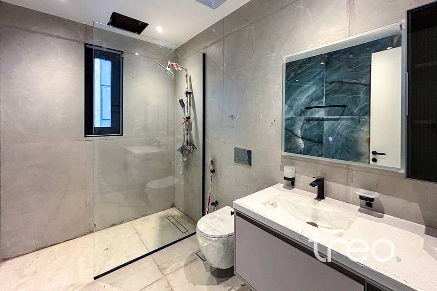 Premium Location | D6 | Brand New | Vacant - Image 17